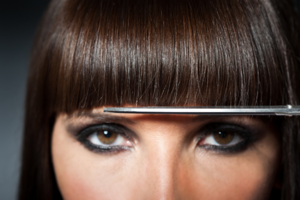 Femme : Couleur OU Balayage ou Permanente